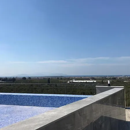 Deluxe Residance Twins Pools On Sky# * Kusadasi